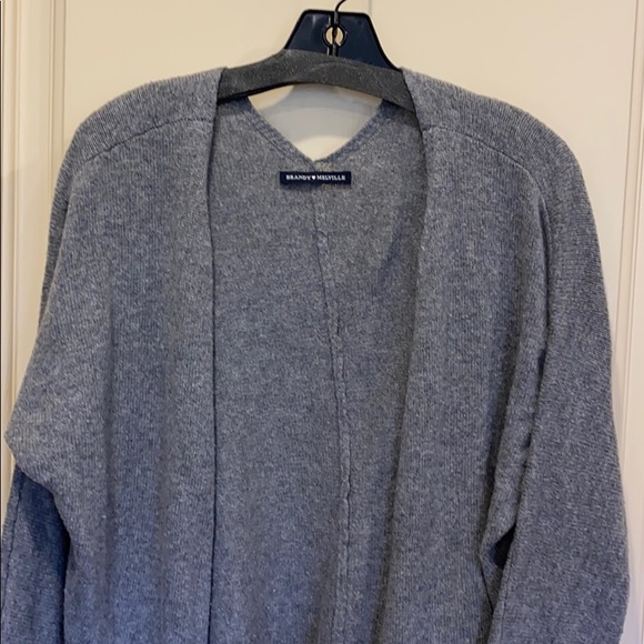 Brandy Melville sweater - Picture 6 of 7